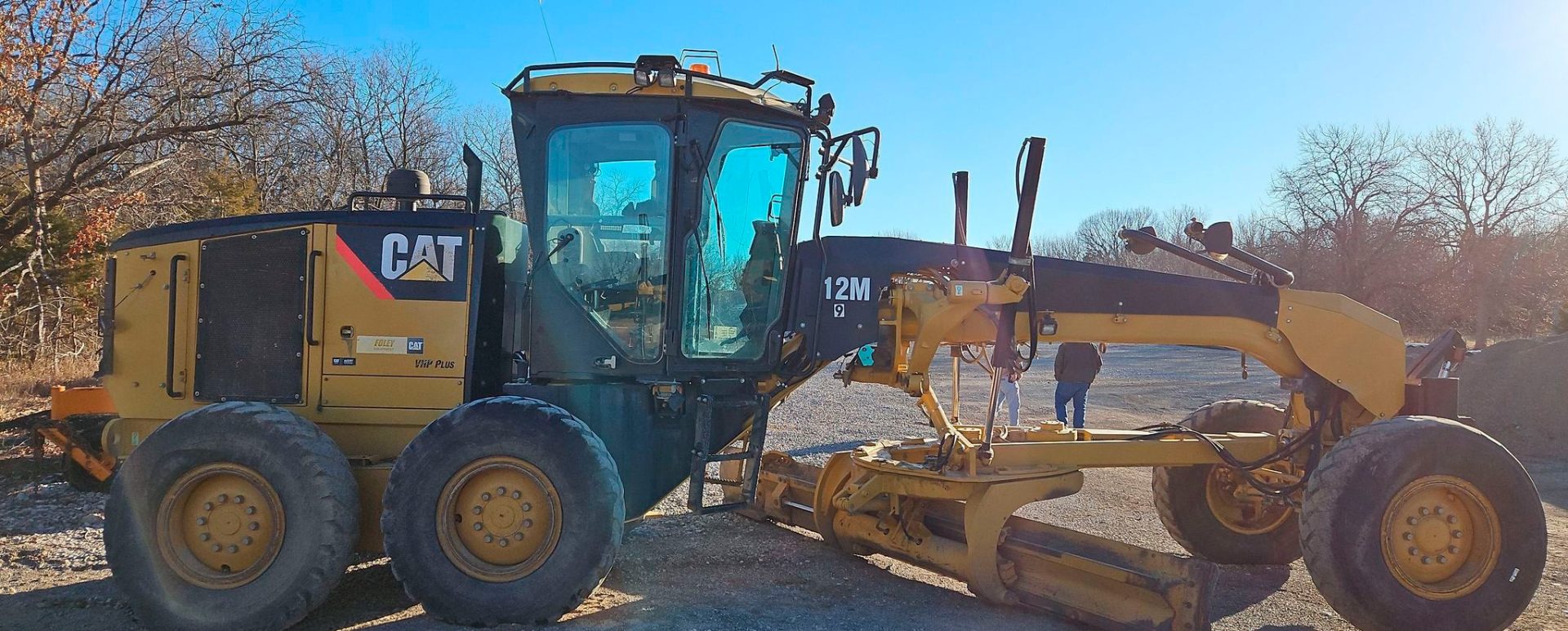 2010 Caterpillar 12M - photo 1