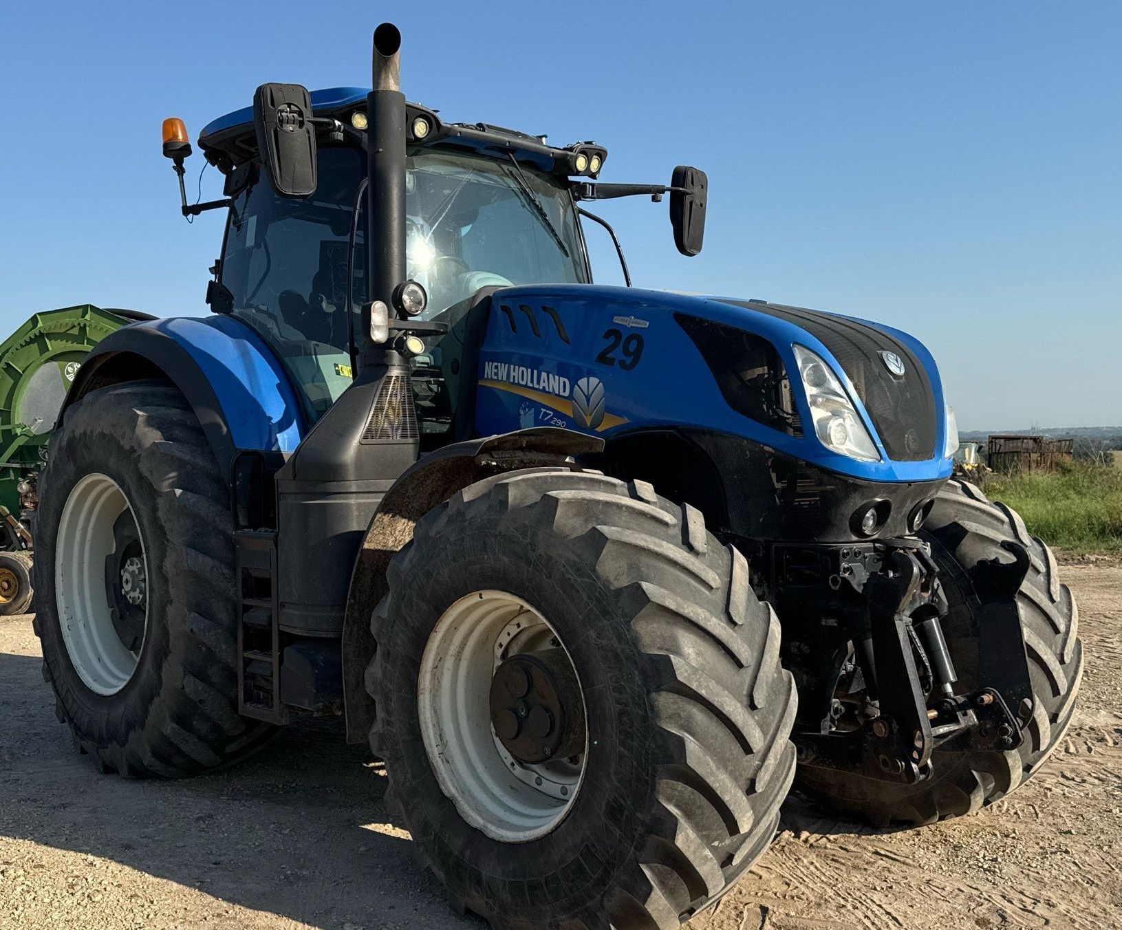 2016 New Holland T7.290 - photo 1
