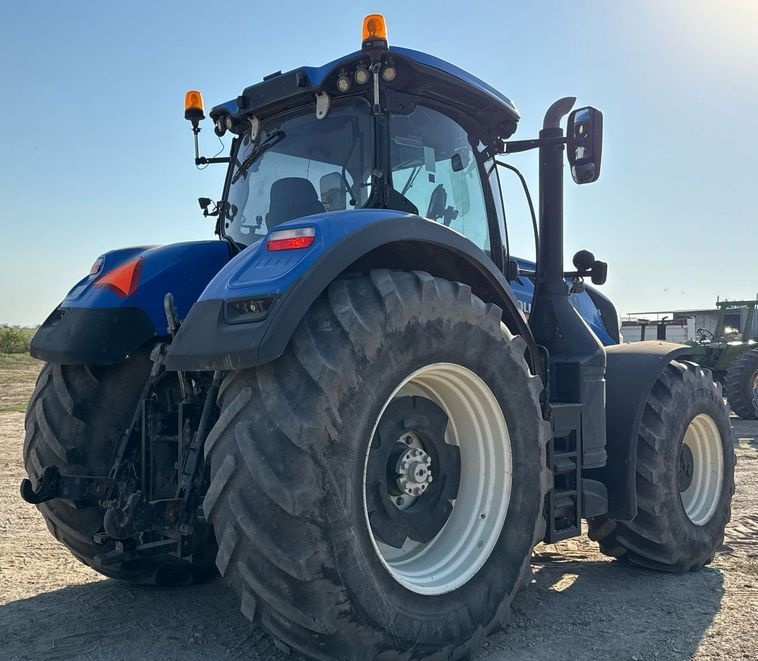 2016 New Holland T7.290 - photo 1