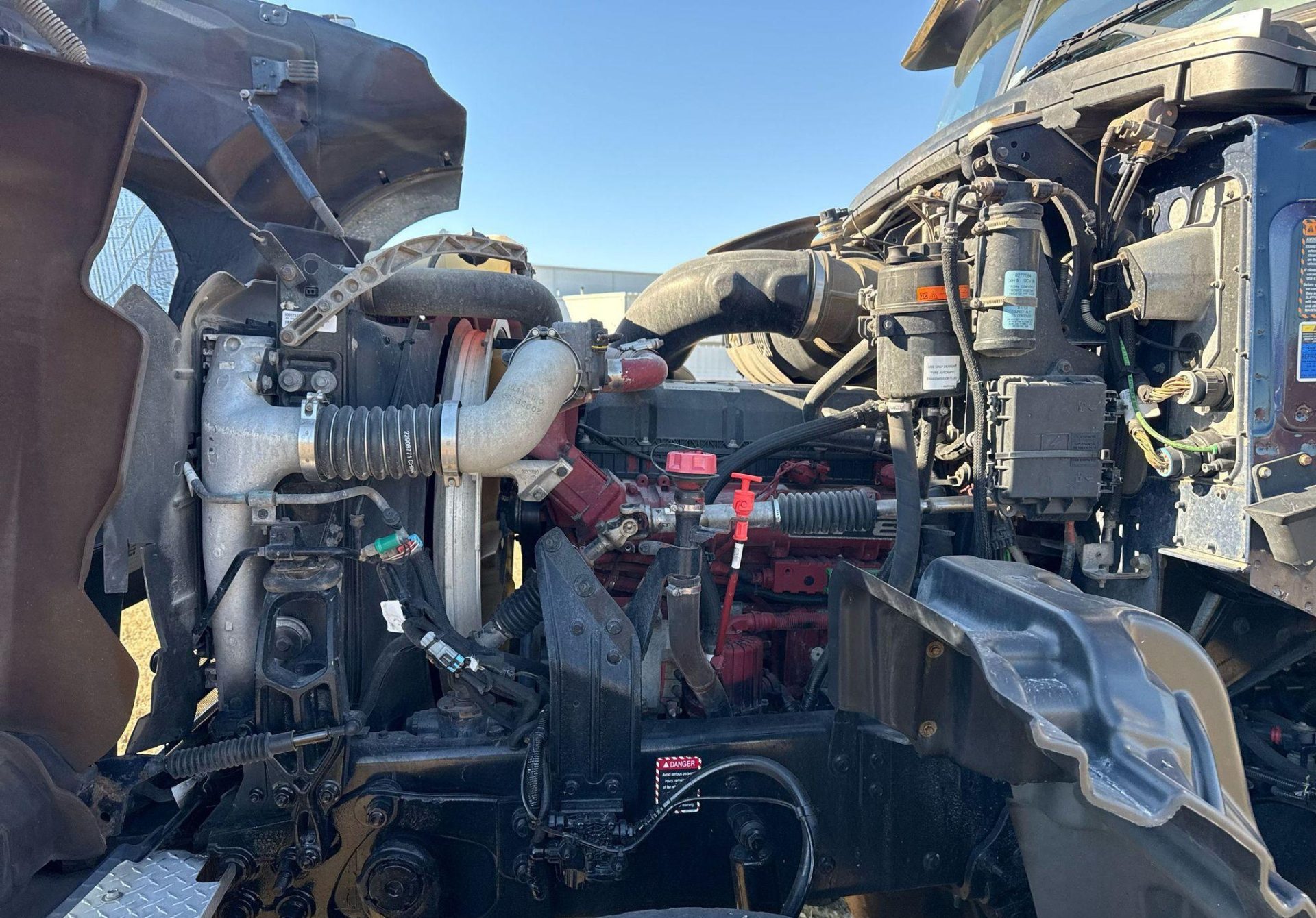 2019 Mack Granite GR64F - photo 1