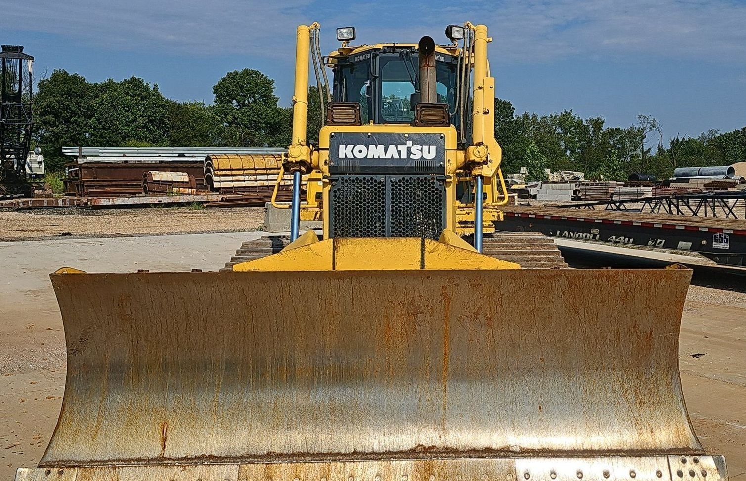 2015 Komatsu D65PXI-18 - photo 1