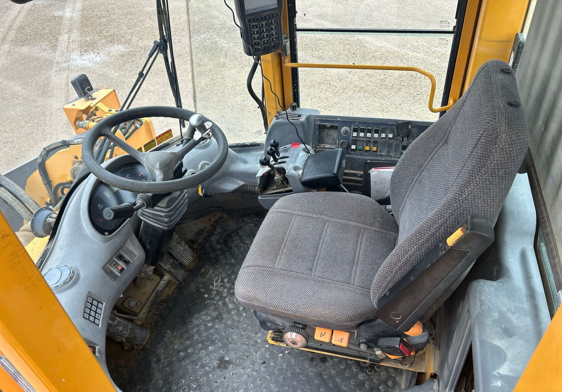 2007 Volvo L180E - photo 1