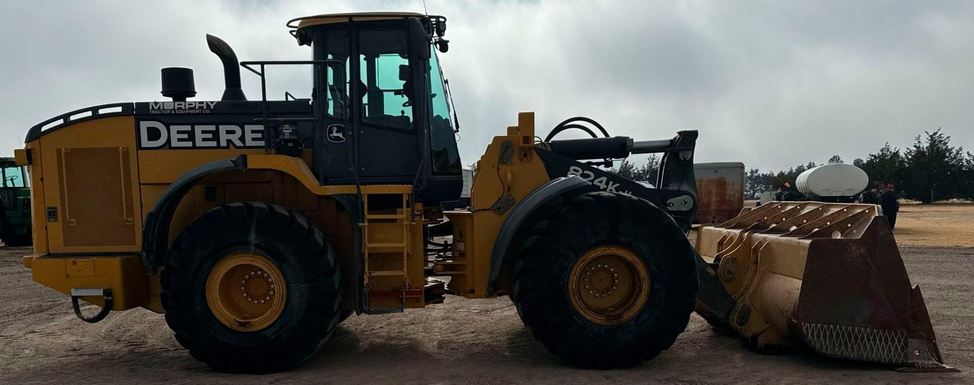 2016 John Deere 824K - photo 1