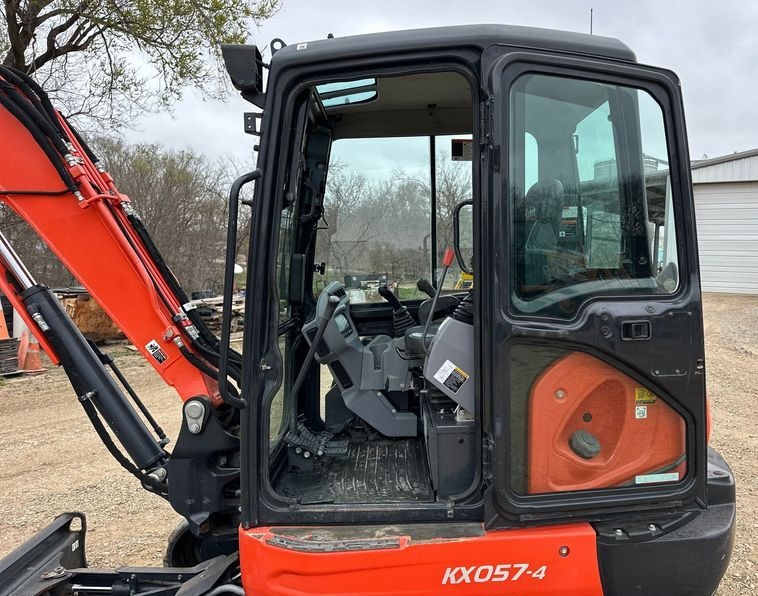 2018 Kubota KX057-4 - photo 1