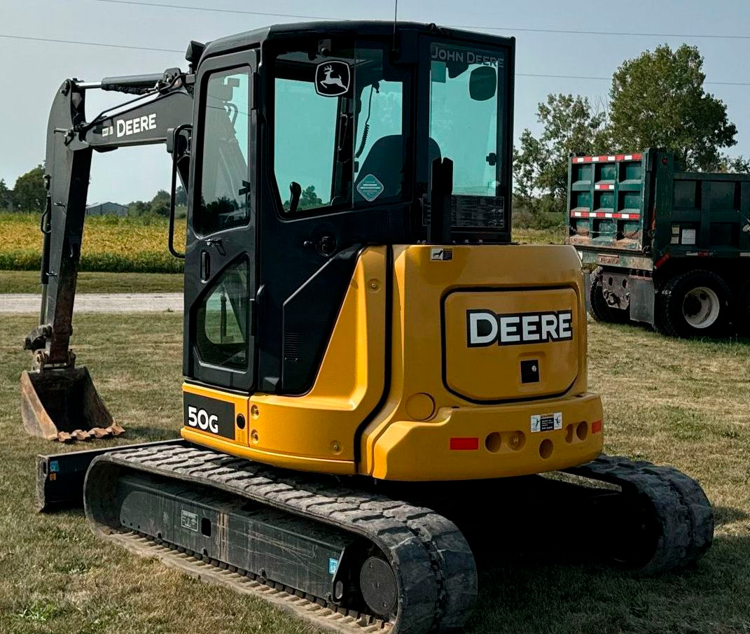 2016 John Deere 50G - photo 1