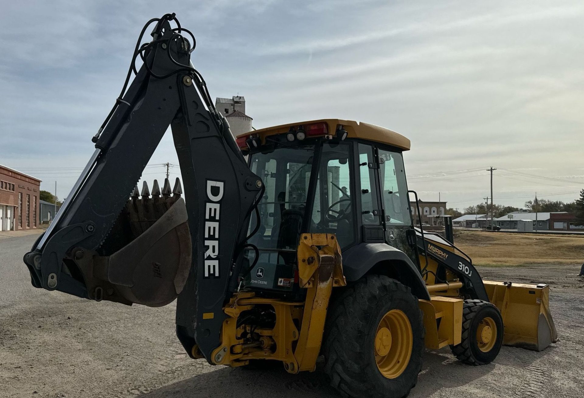 2010 John Deere 310J - photo 1